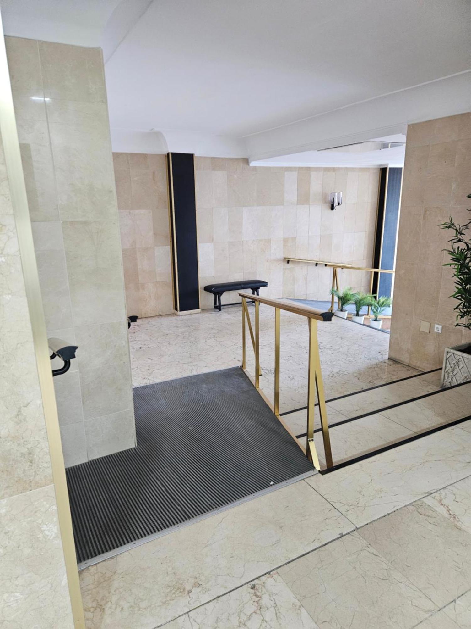Fuengirola, Los Boliches - Nice Studio Right On The Beach. Kültér fotó